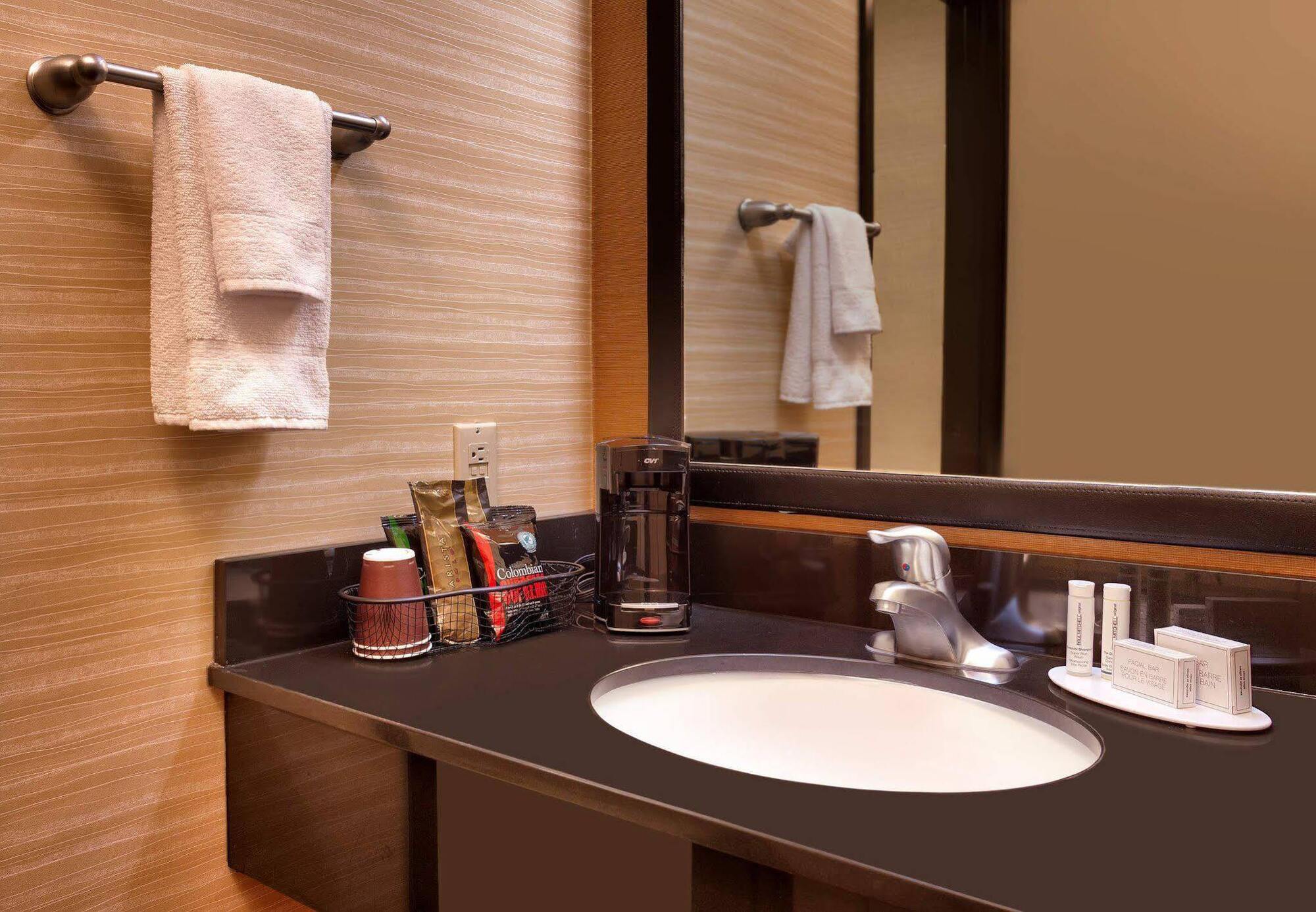 คอร์ตยาร์ด ซอลต์ เลค ซิตี้ ดาวน์ทาวน์ Hotel ซอลต์เลคซิตี้ ภายนอก รูปภาพ